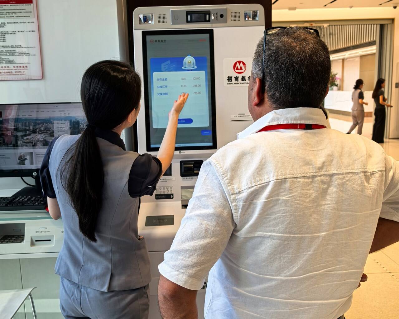 最新医保卡提取现金方法自助提款机方法分析(最方便真实的新昌医疗保障卡怎么提取现金方法)